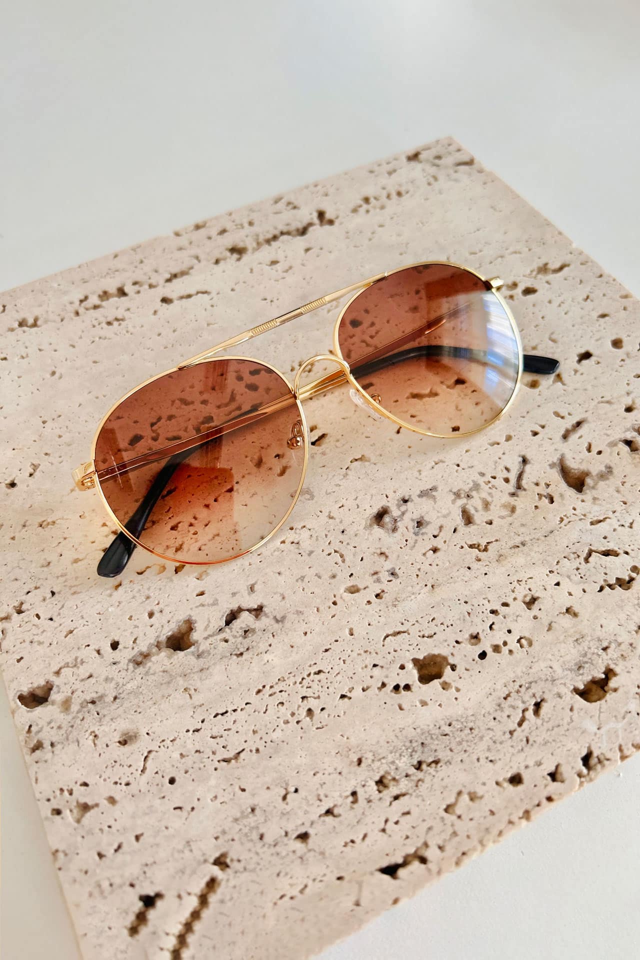 ANNIE FRID Brown Gradient Sunglasses