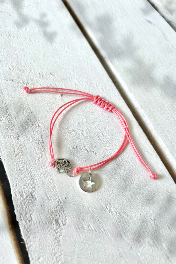 ENGRAVED STAR R Bracelet