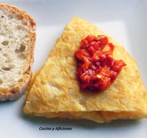 Tortilla con alegrías riojanas