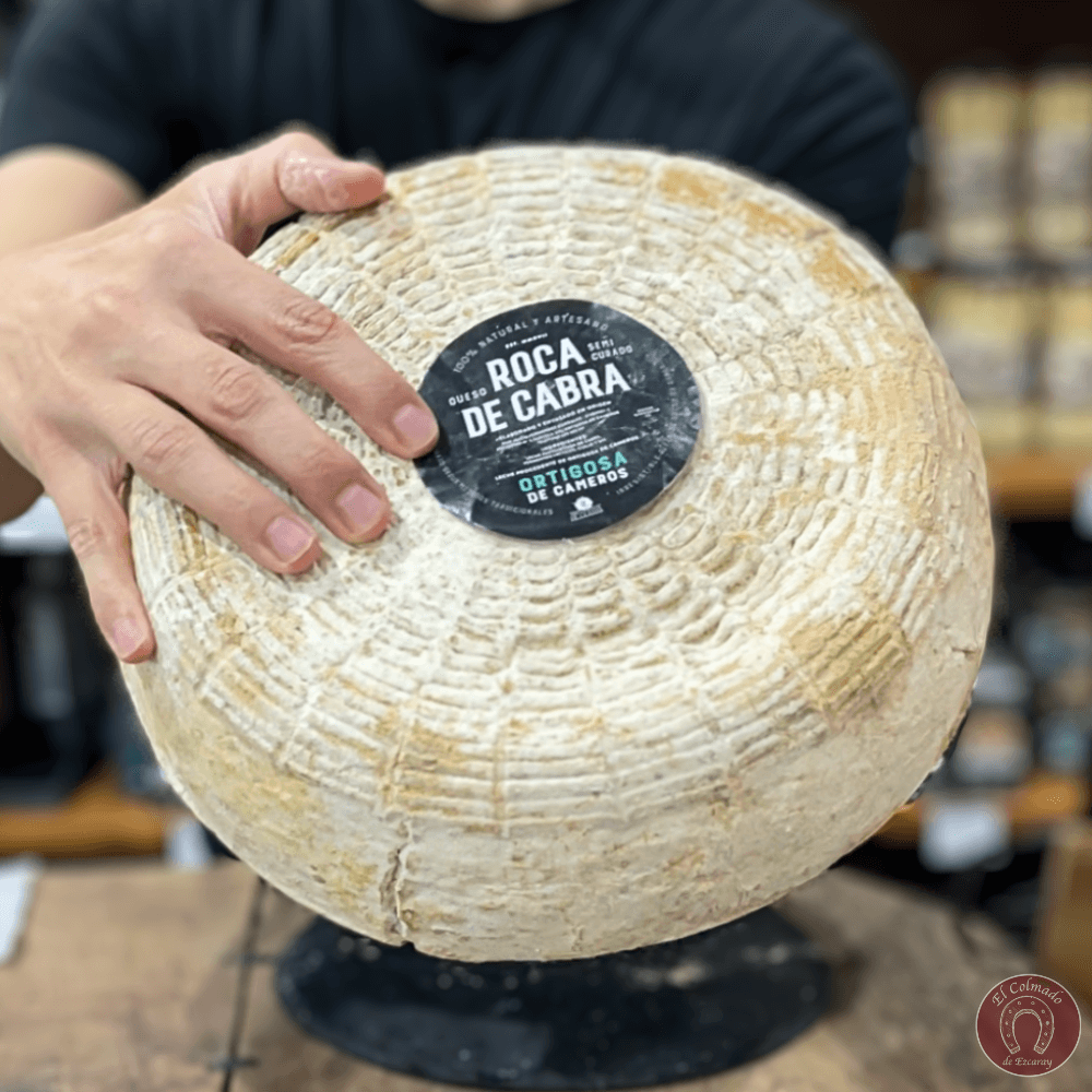 Queso gigante de cabra semicurado, Roca de Cabra, La Rioja.