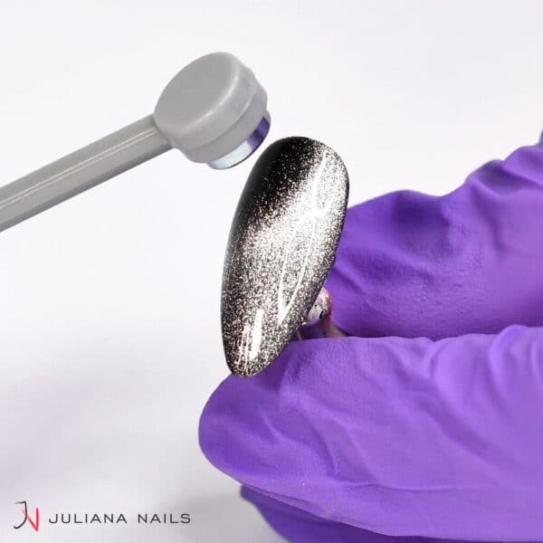 Cat Eye Double Magnet