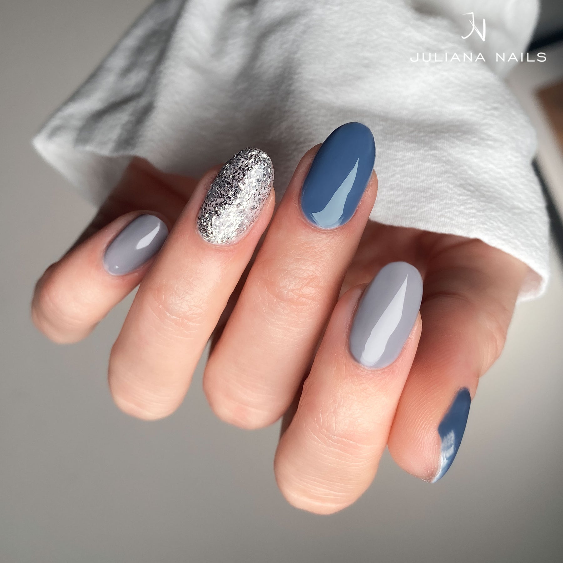 Gel Polish Heavy Glitter Silver 6ml