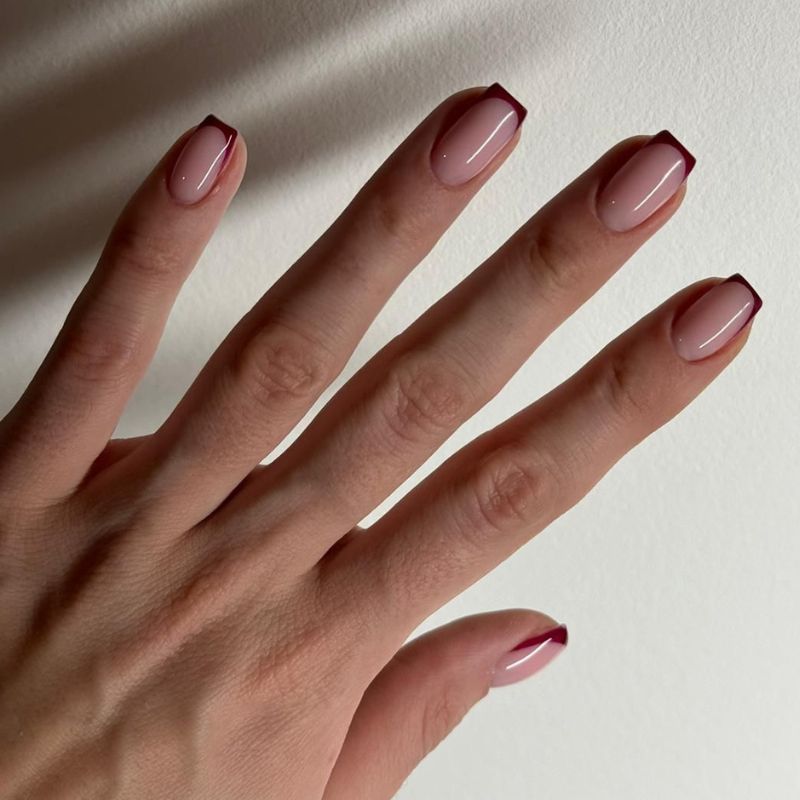 Gel lak Charming Cherry 6ml