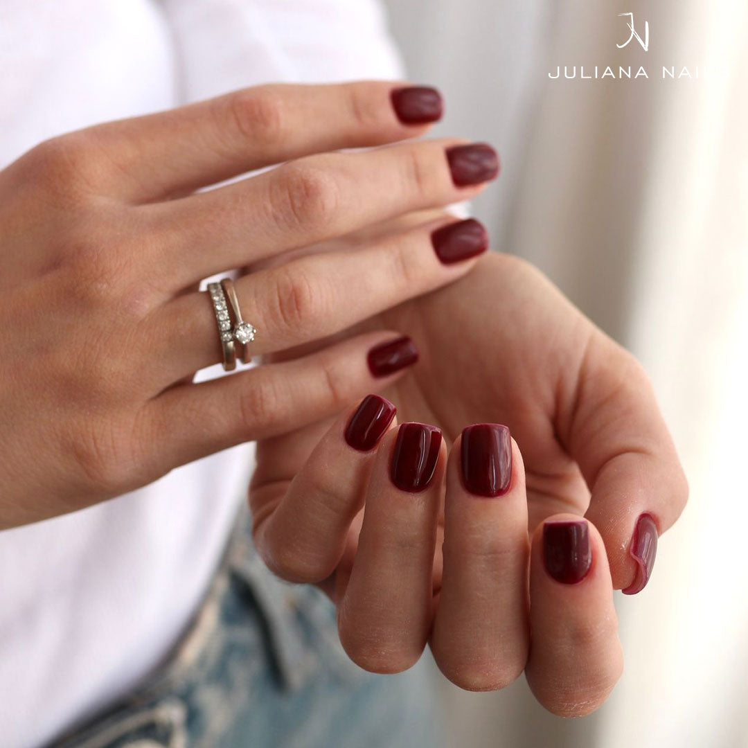 Gel Polish Charming Cherry 6ml