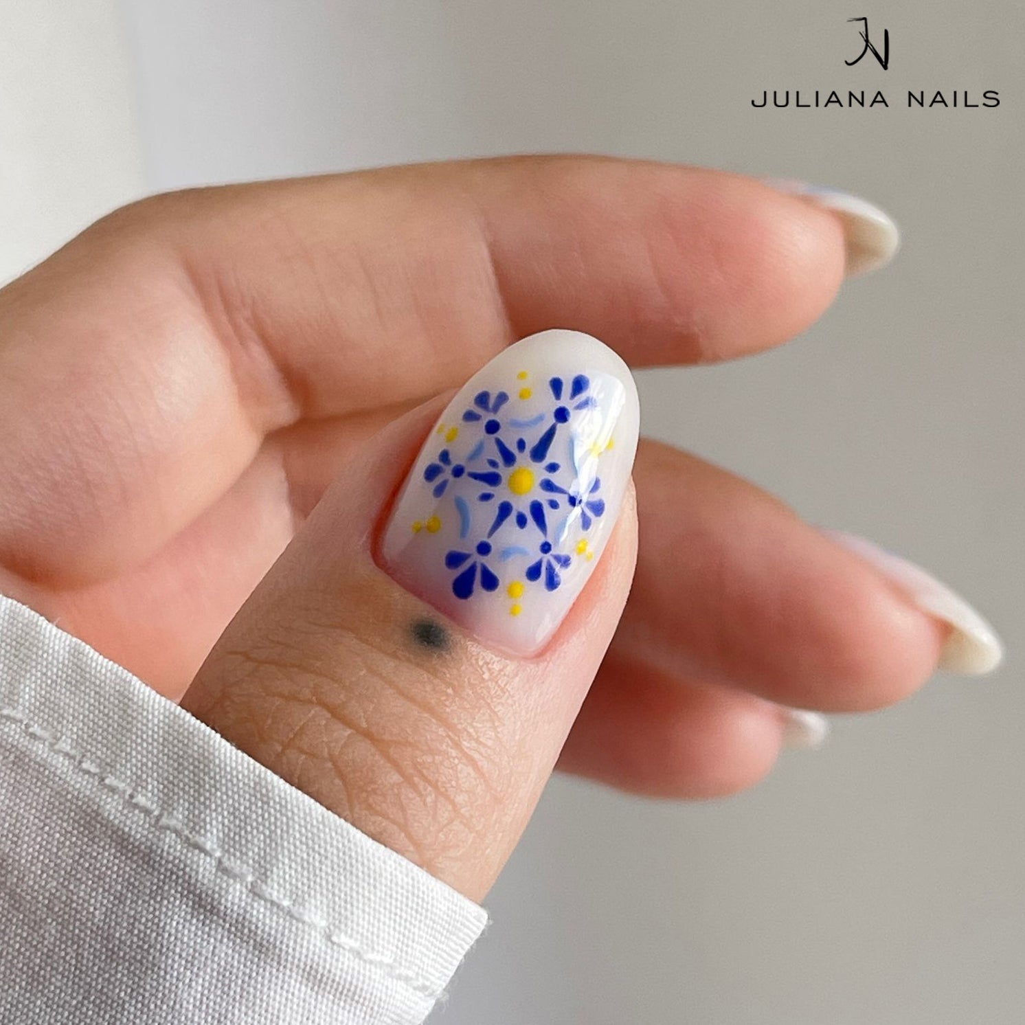 Gel Polish Icy Midnight Sky 6ml