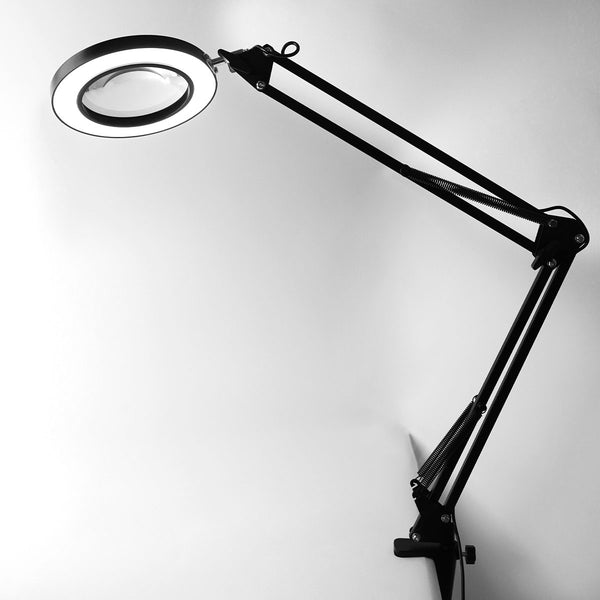 Zoom It! – LED Desk Lamp JN