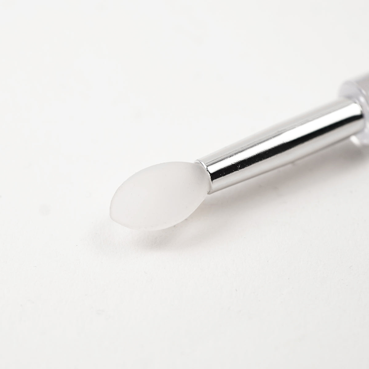 Pigment Tool with Silicone Applicator