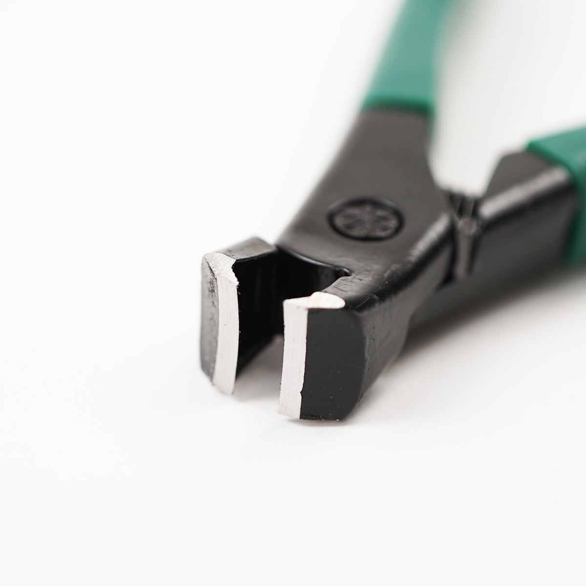 Clean Cut – Nail and Tip Cutter