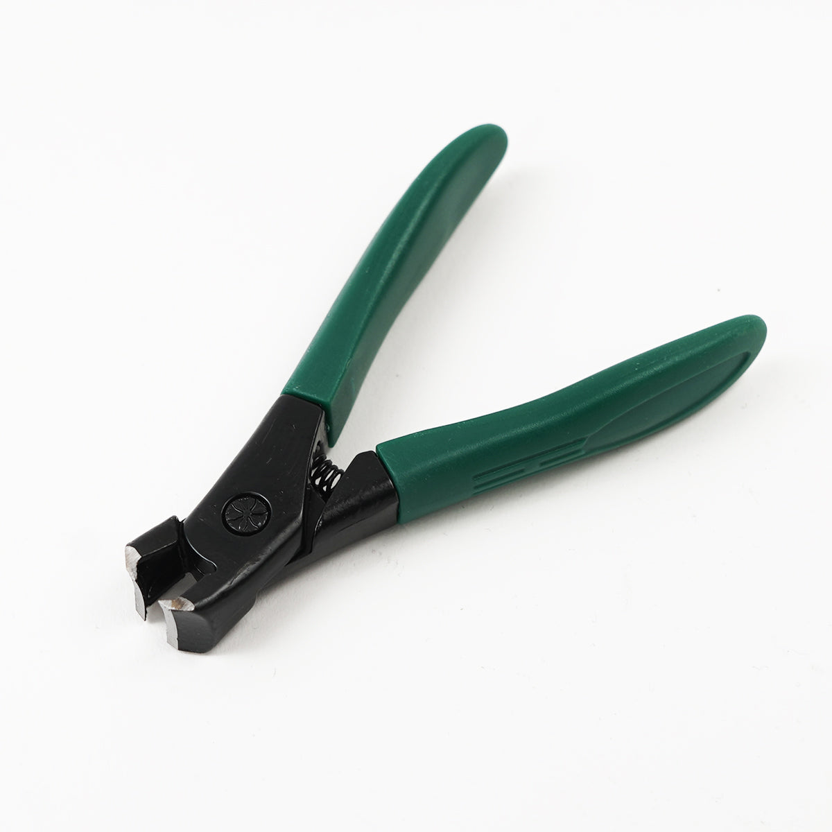 Clean Cut – Nail and Tip Cutter