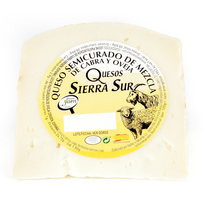 Semi-cured mixed cheese, wedge 1/8