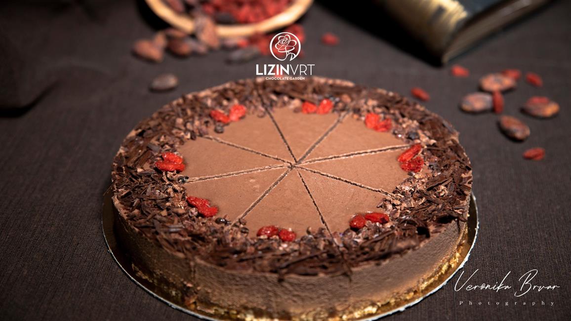 EKO PRESNA TORTA - čokolada / ORGAANIC RAW CAKE - chocolate