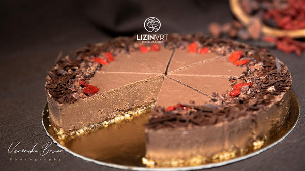 EKO PRESNA TORTA - čokolada / ORGAANIC RAW CAKE - chocolate