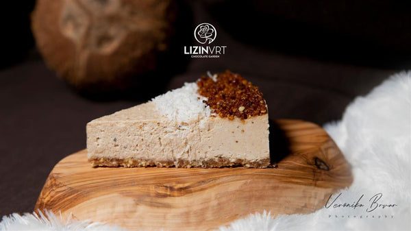 BIO PRESNA TORTA kokos / ORGANIC RAW CAKE coconut