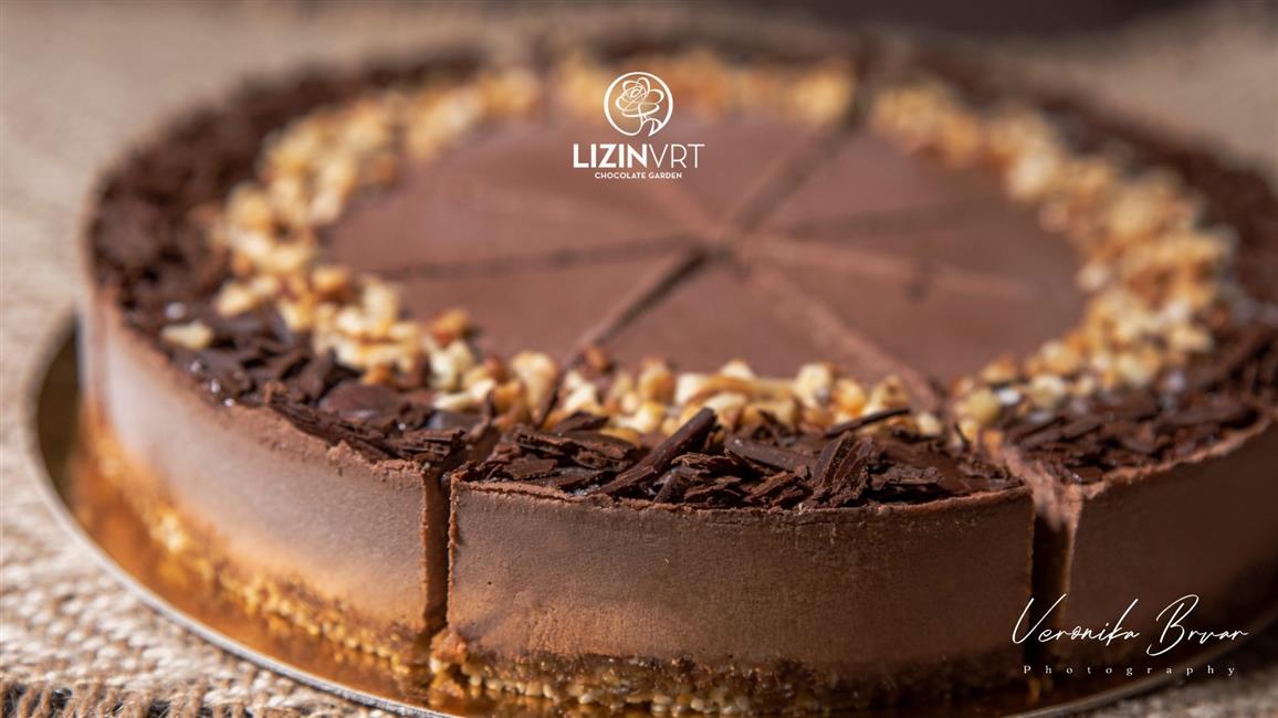 BIO PRESNA TORTA lešnik / ORGANIC RAW CAKE hazelnut