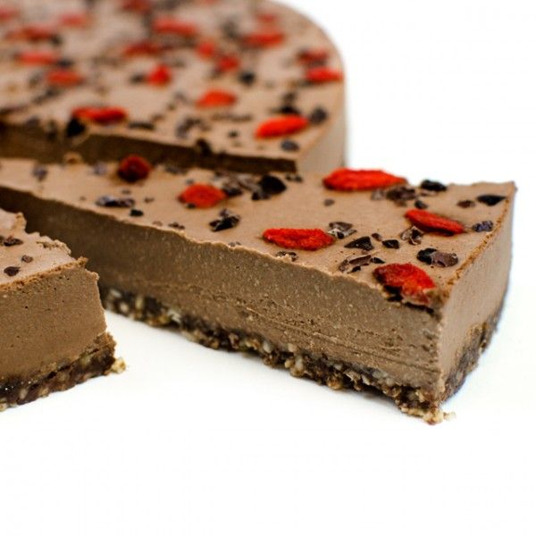 Organic raw chocolate cake - big - 16 pieces