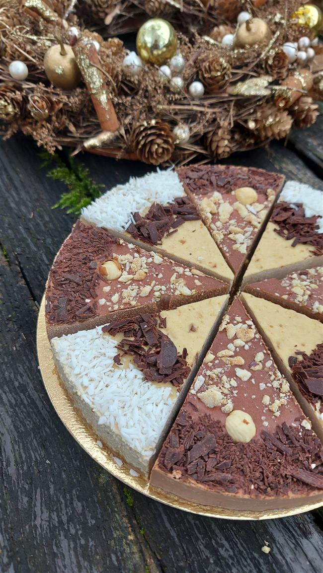 Presna torta z EKO certifikatom - DUO MIX - lešnik in kokos (mala/8 kosov/premer-18)