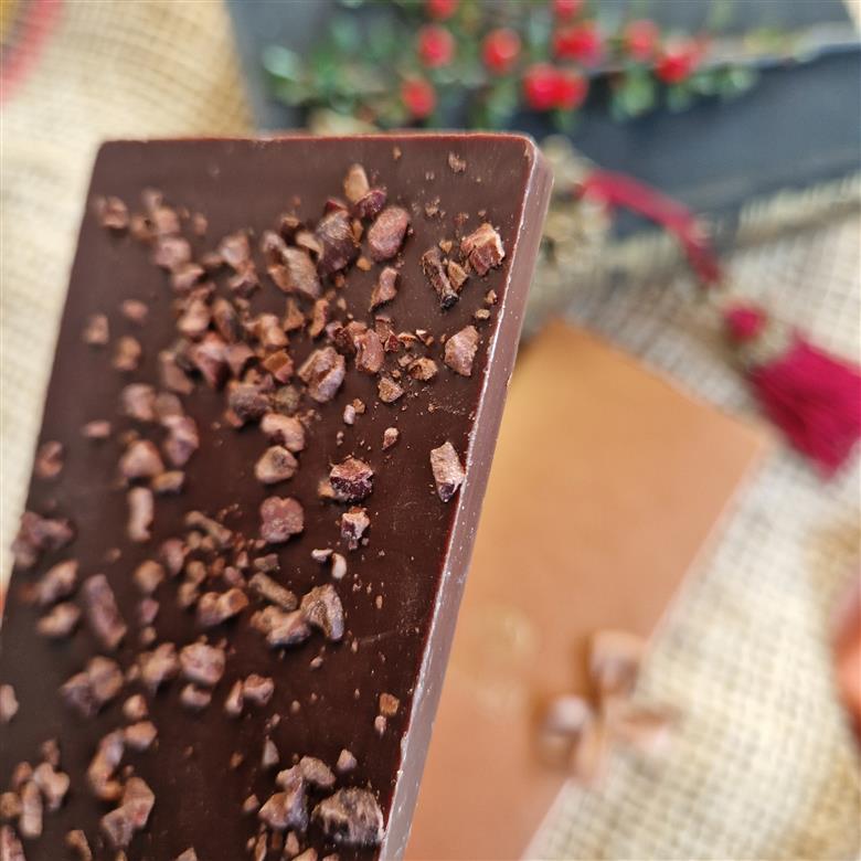 Organic Chocolate for Gift - Orange/Cocoa Nibs 50 g