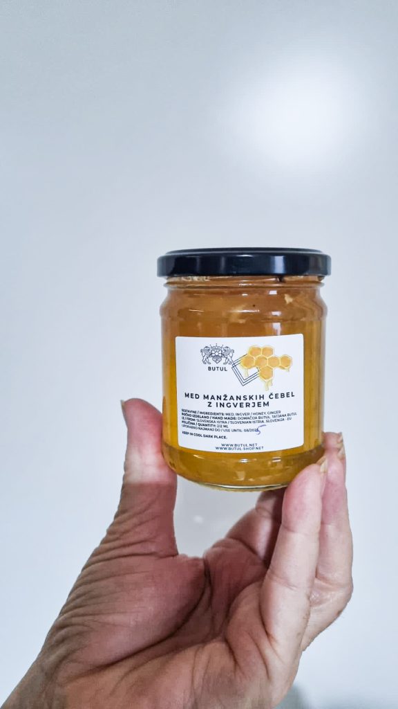 Honey from Manžan Bees with Ginger 212 ml