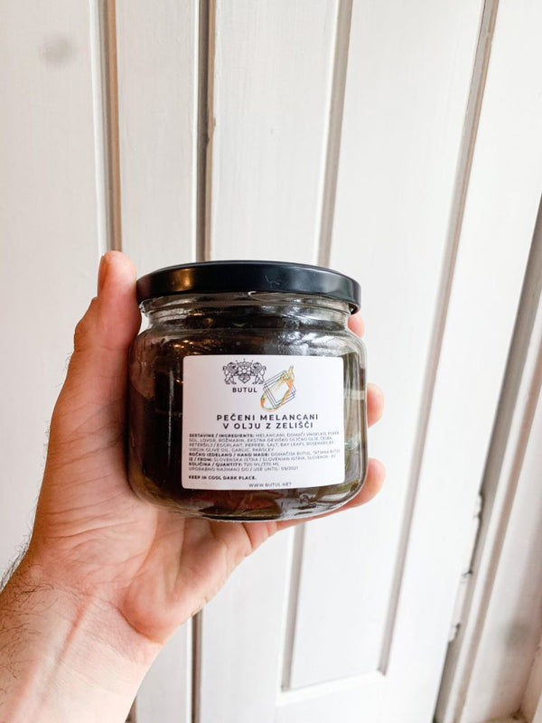 Baked Eggplants in Olive Oil with Herbs - Cream