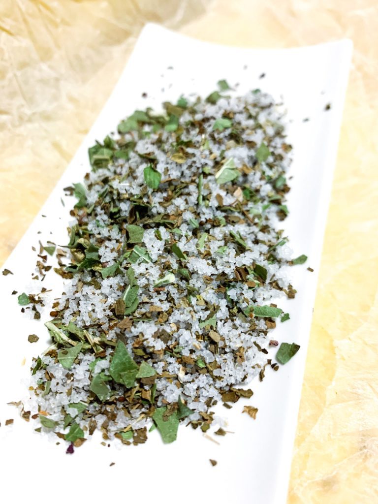 Unrefined Salt with Basil 50 g