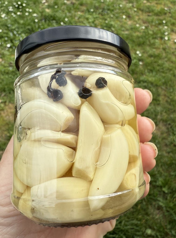 Garlic in Brine 212 ml