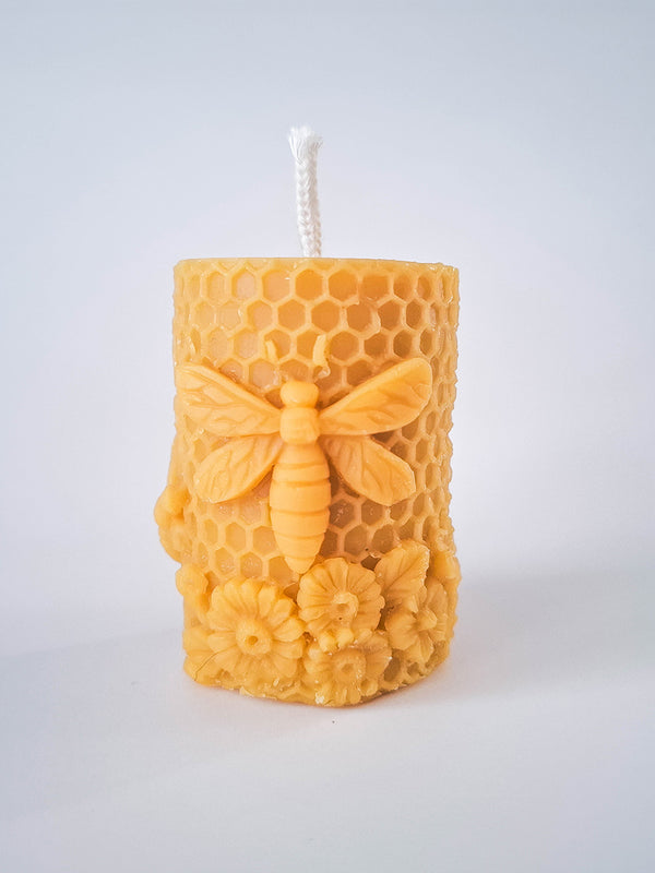 Bee Wax Candle with Honeycomb