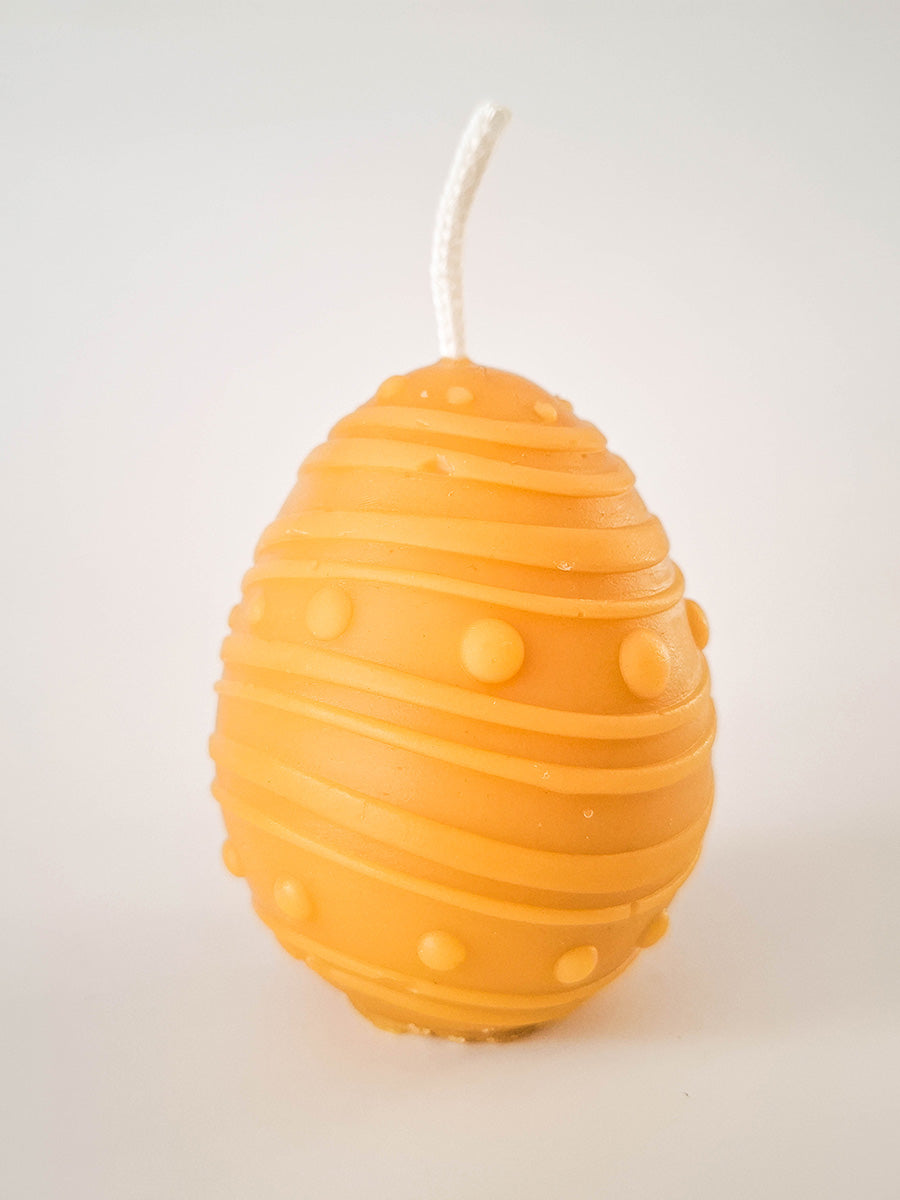 Egg candle with dots