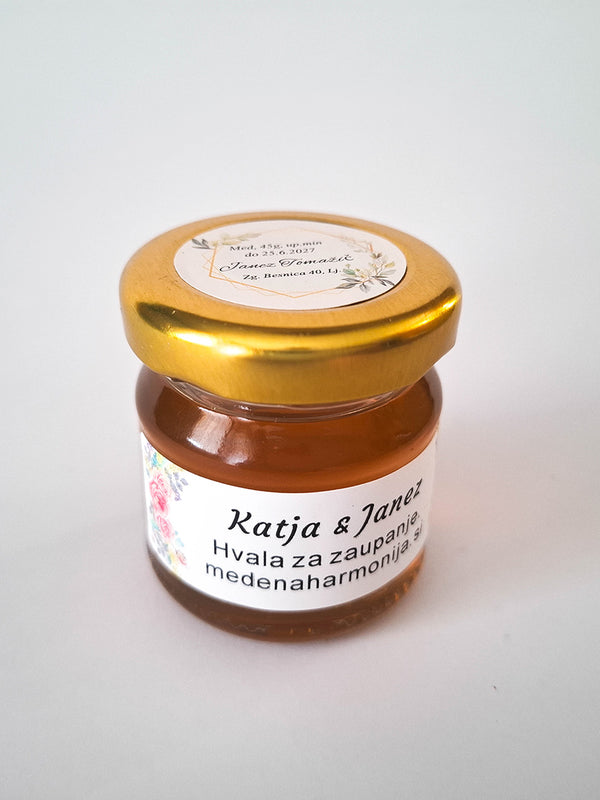 Ekološki medek v Love škatlici