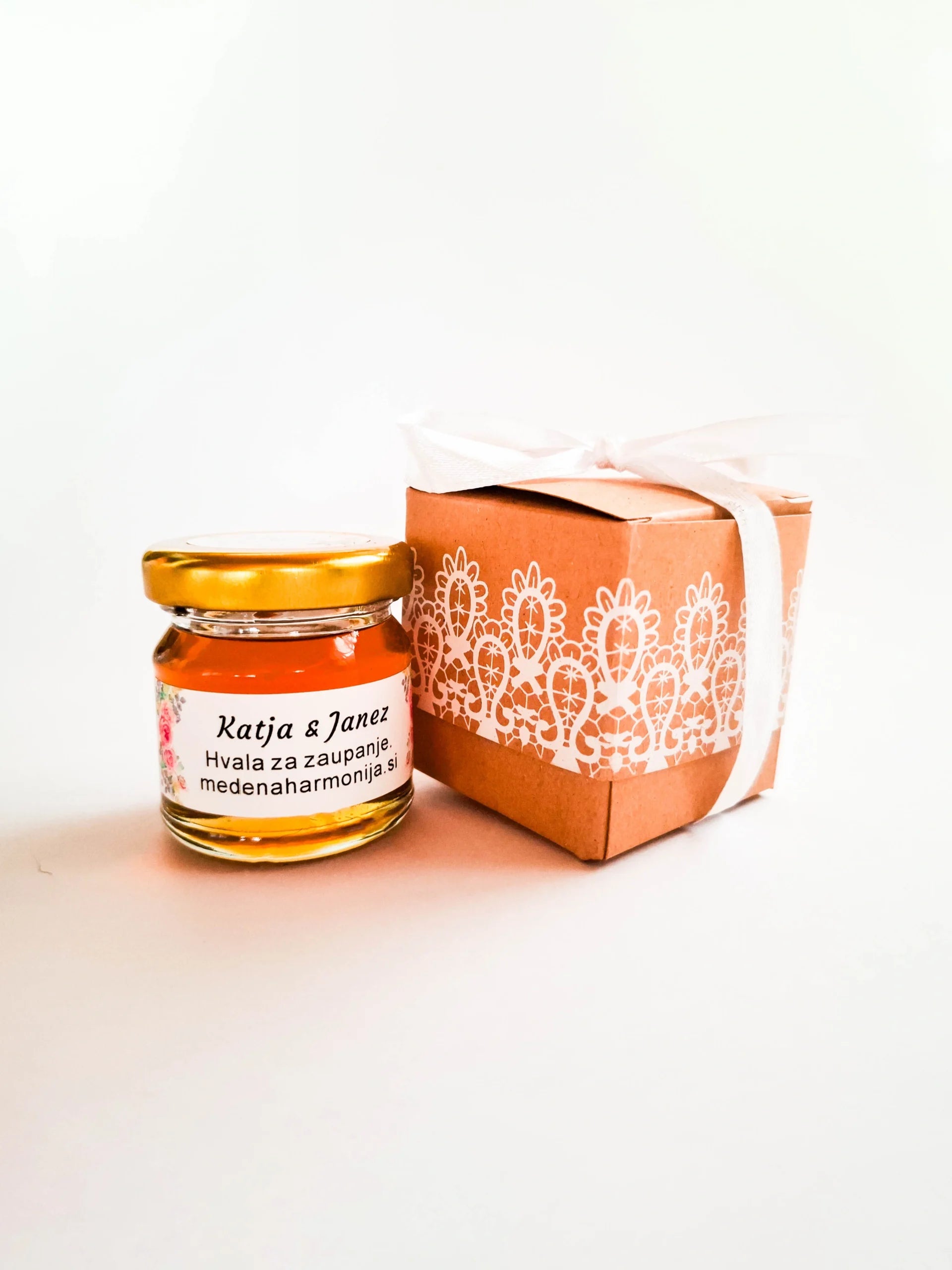 Organic Honey in Lace Box
