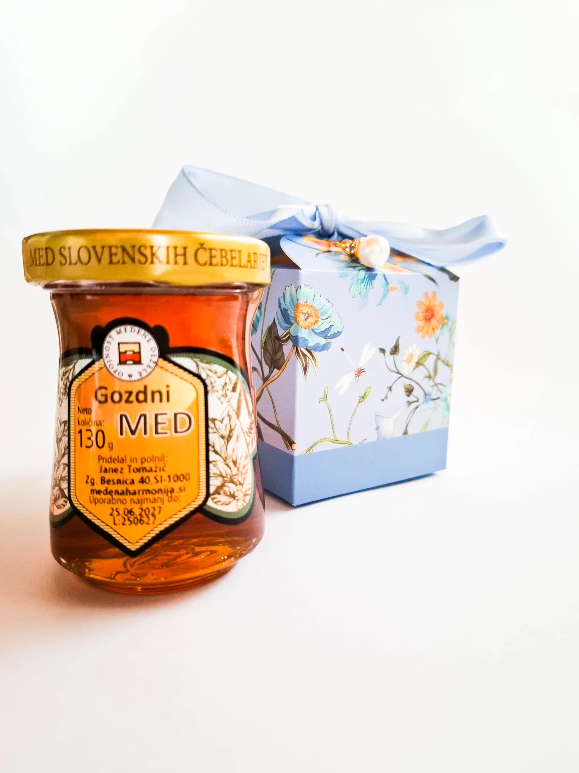 Slovenian Honey in a Blue Box
