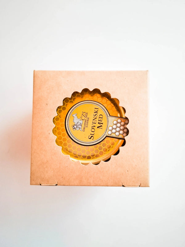 450g of organic forest honey in a box