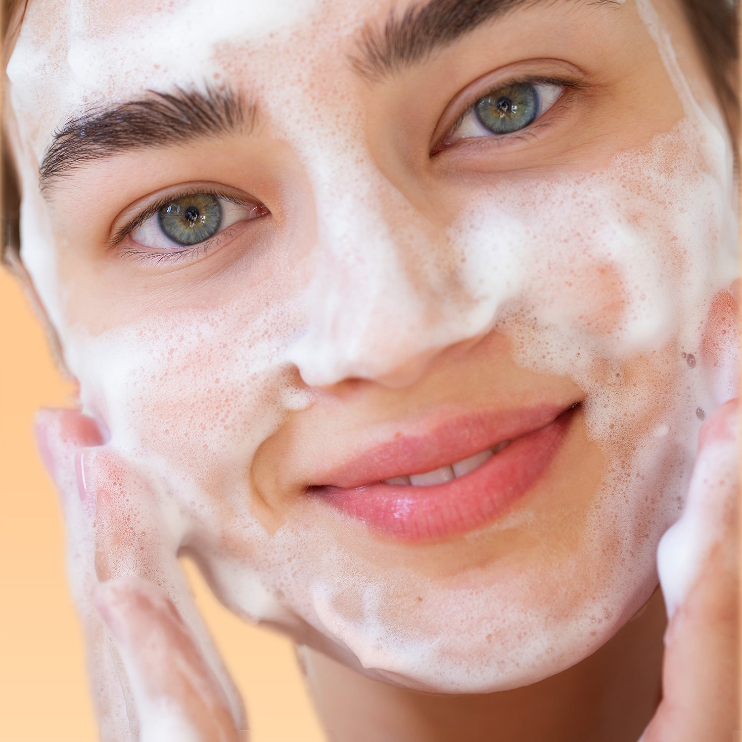 Brilliant Cleansing Foam for Face