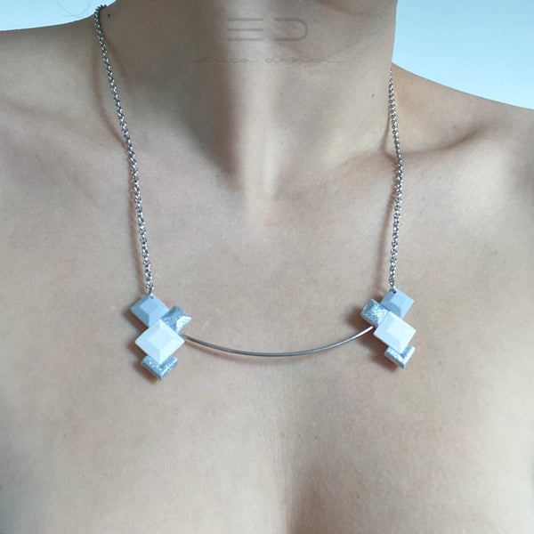 EXPANSION | white gray silver