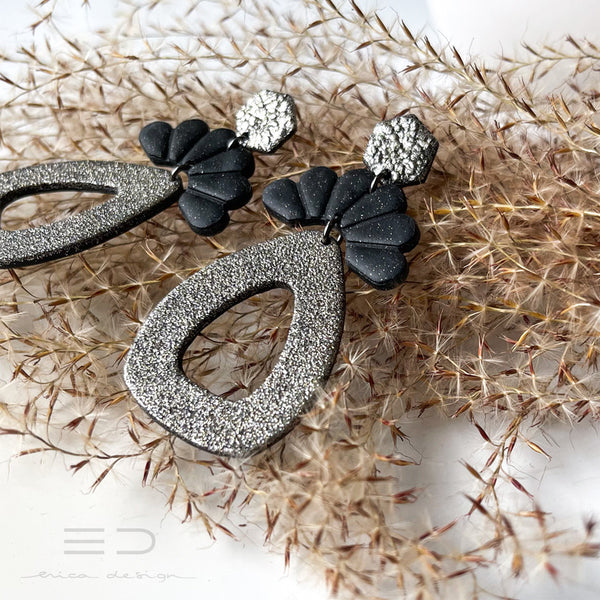 Hanging earrings and necklace | erica