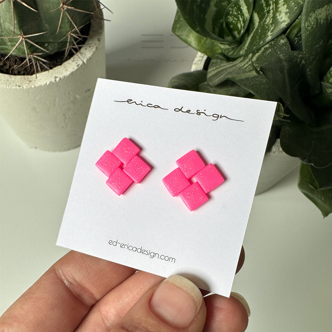 Quattro earrings | neon