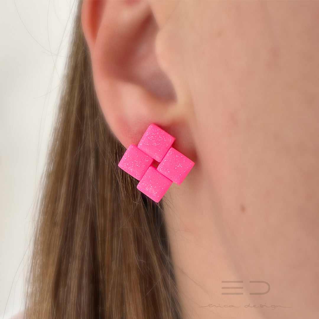 Quattro earrings | neon