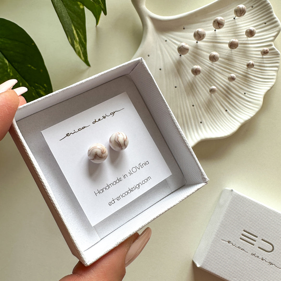 bulb marble studs | size of your choice