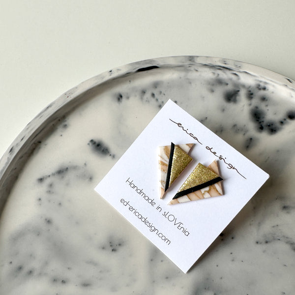 Asymmetric . LIMITED EDITION | Powdered Gold Black