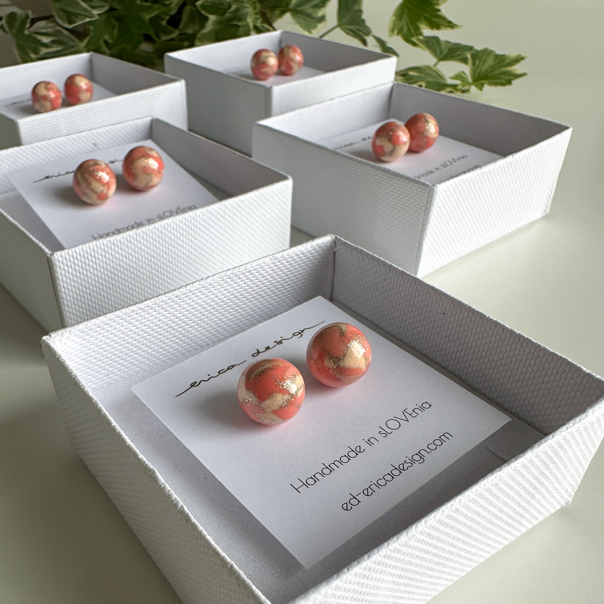 bulb studs | orange