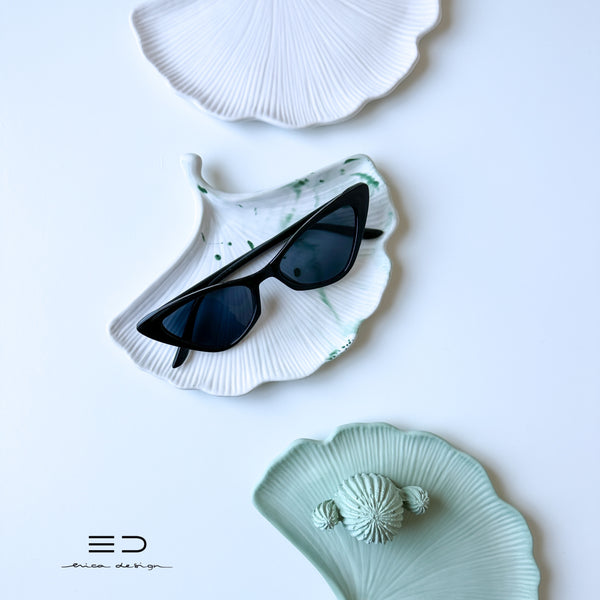 decorative tray ginkgo | white green