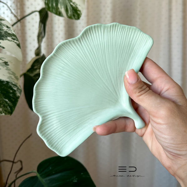 decorative tray ginkgo | white green