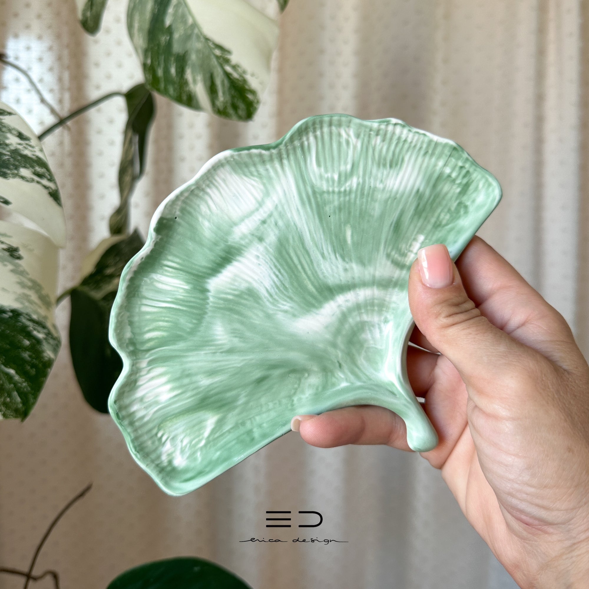 Decorative Ginkgo Tray | White Green