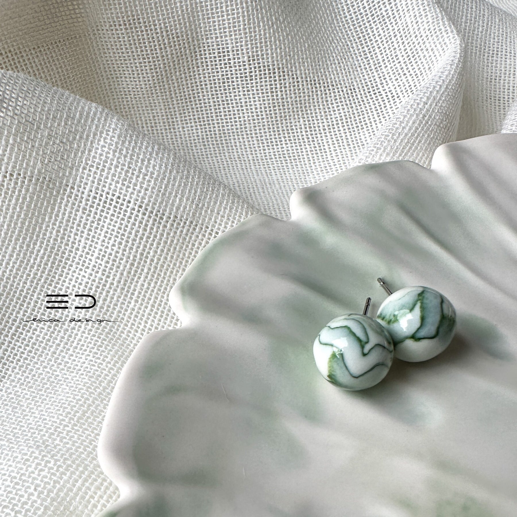 bulb earrings | marble green