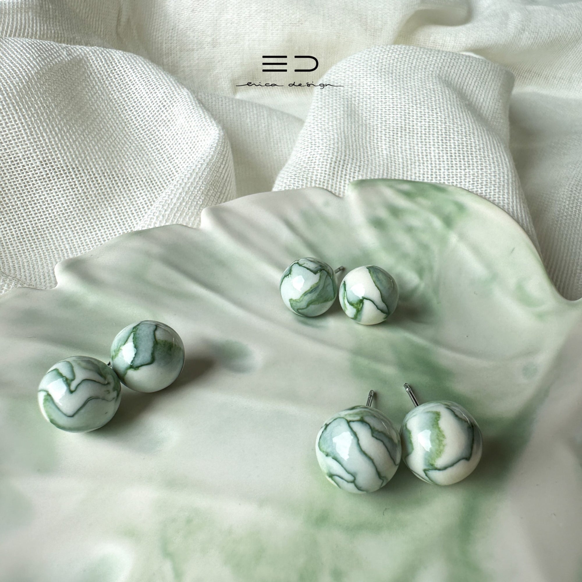 bulb earrings | marble green