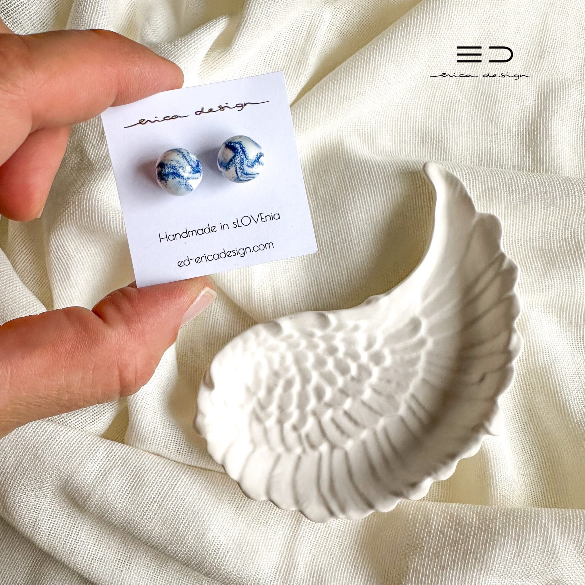 gift set | marble earrings + wing tray