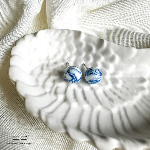 gift set | marble earrings + wing tray