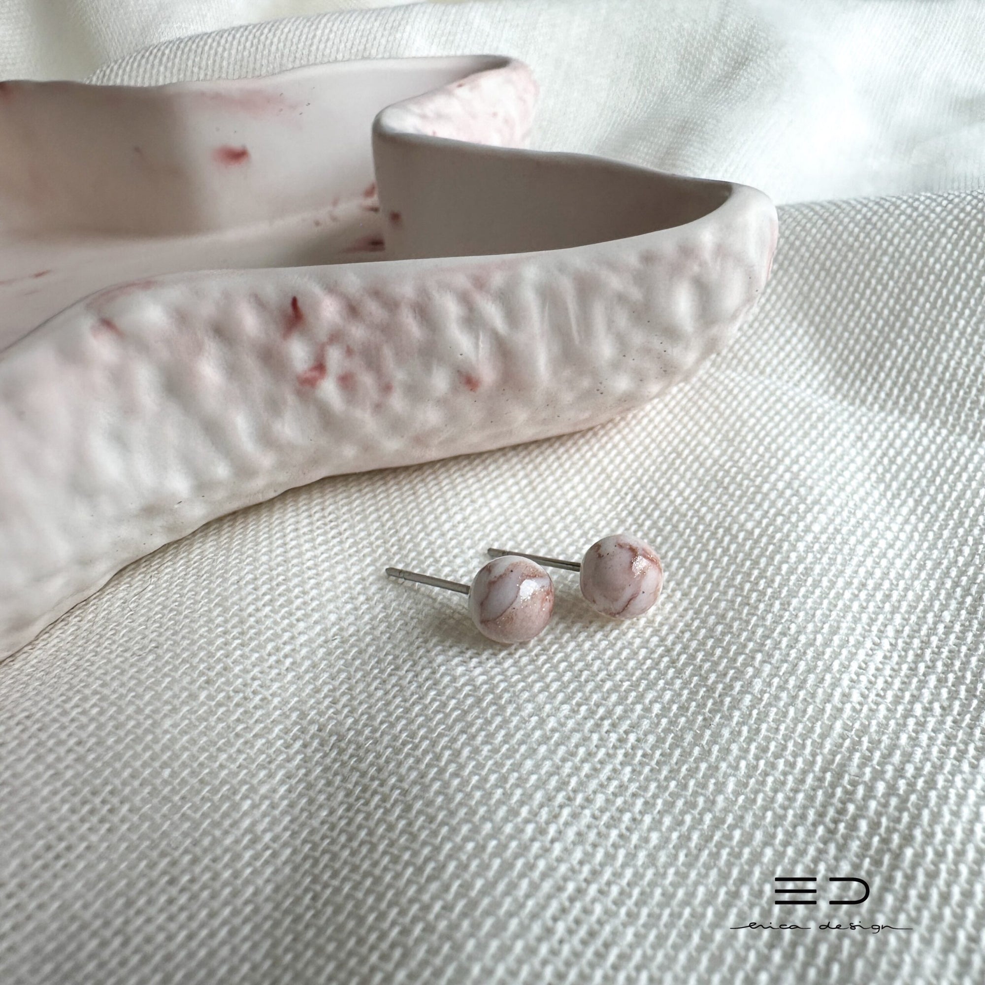 set | marble earrings + star tray