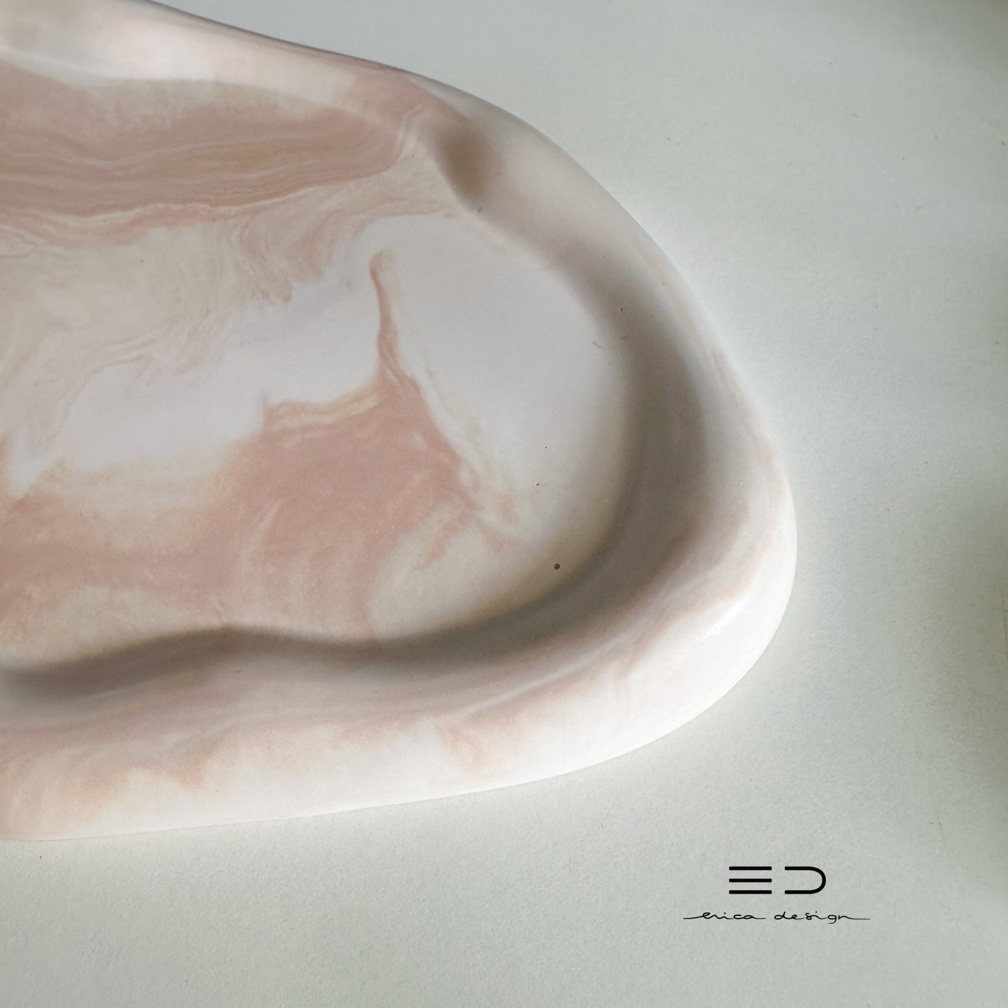 decorative tray (o)val | beige