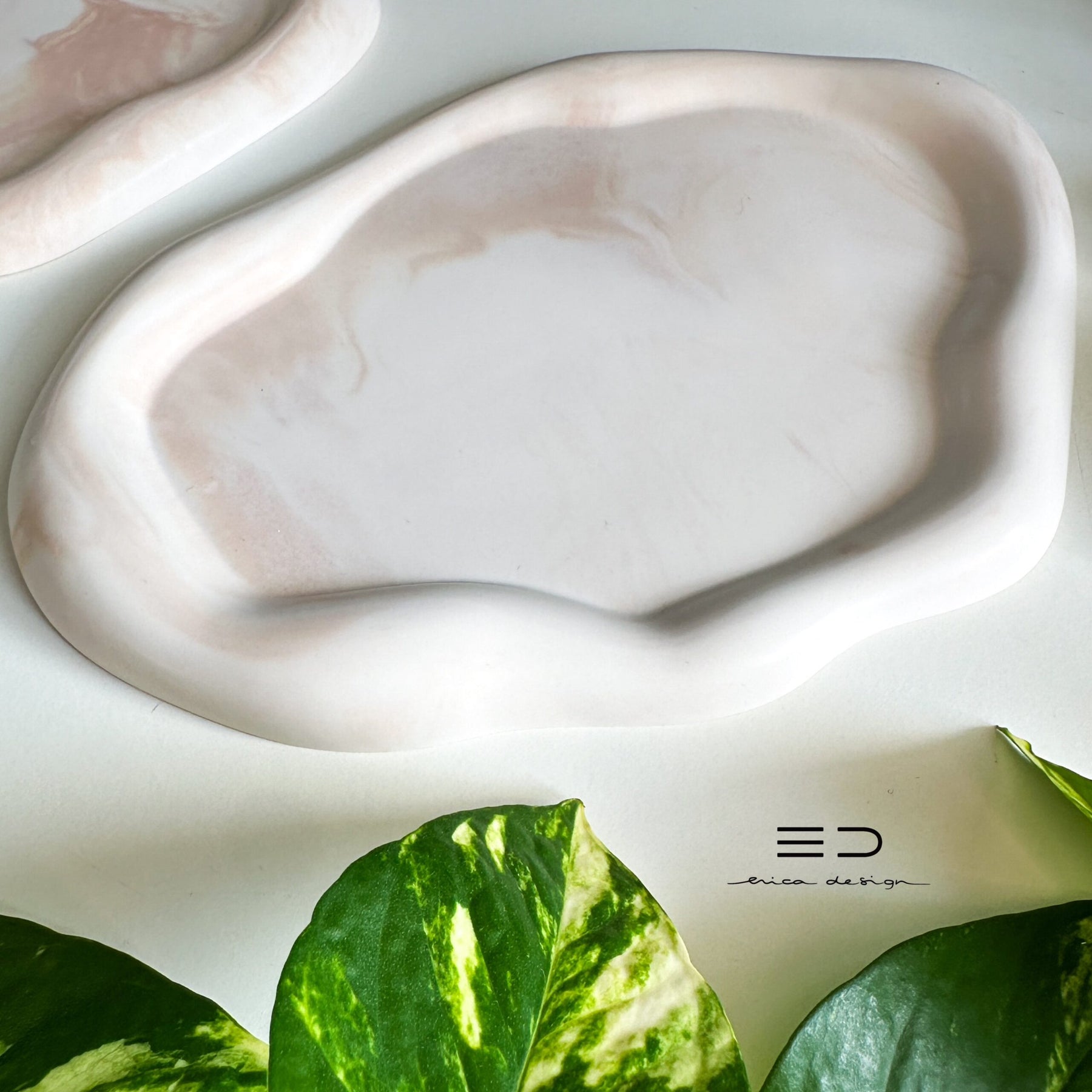 decorative tray wave | beige