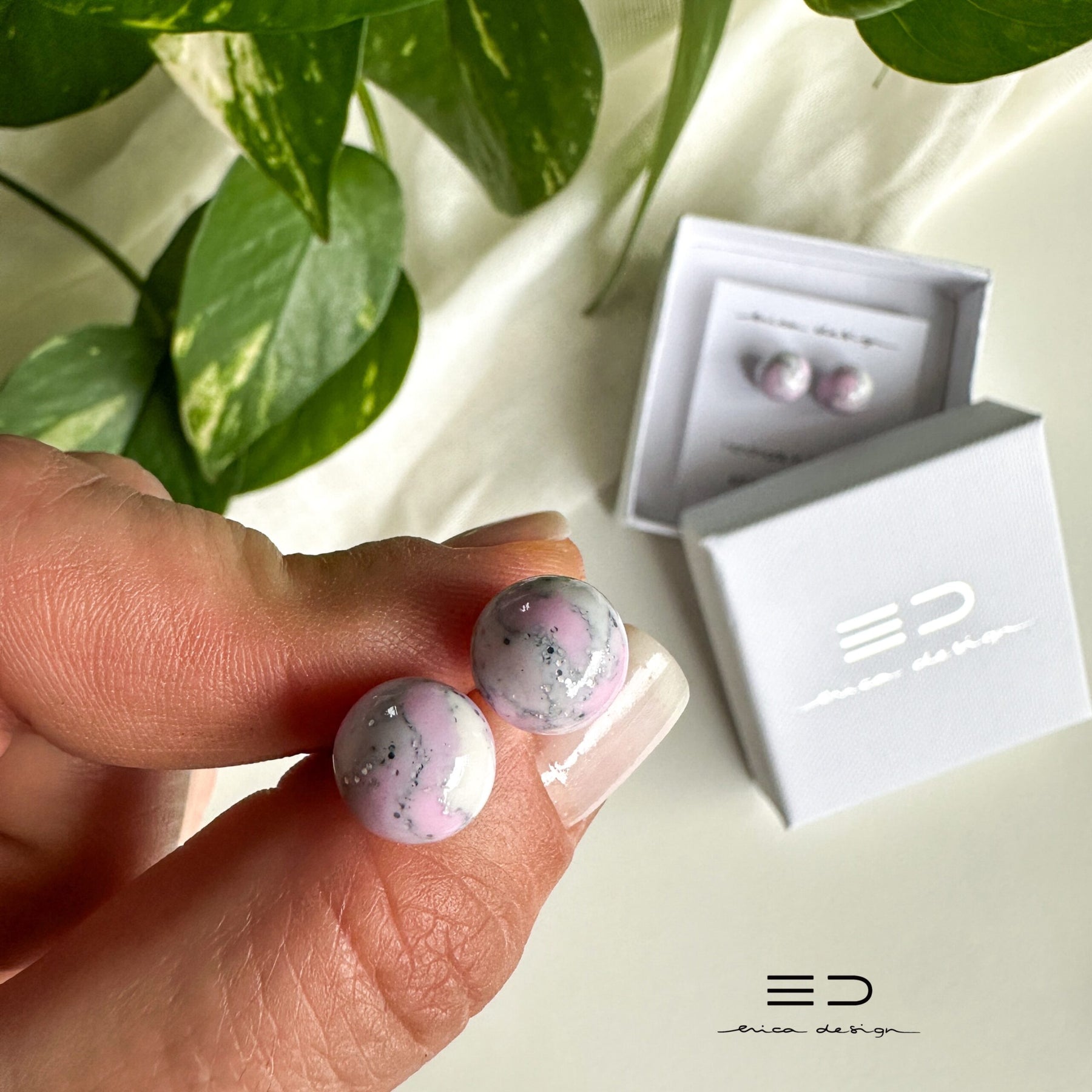 bulb earrings | pink